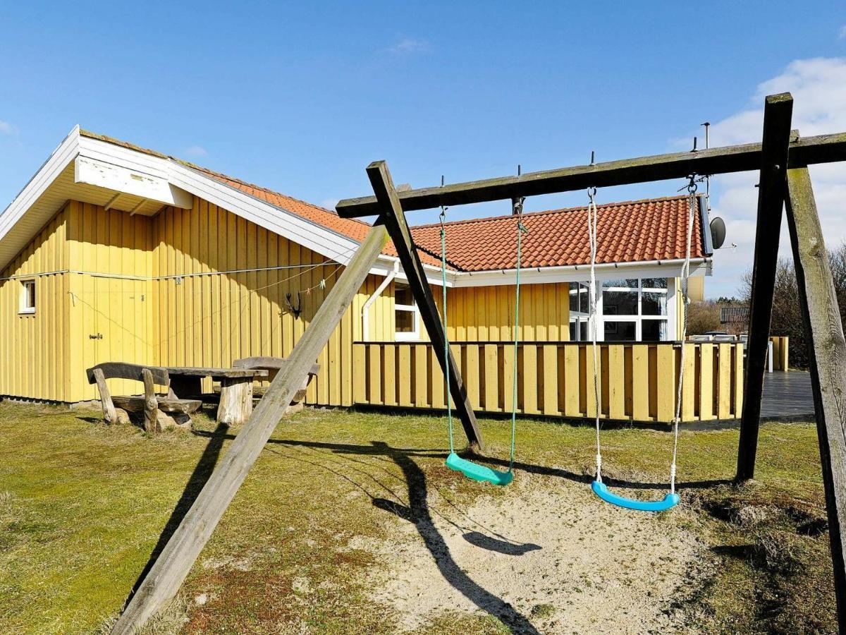 10 Person Holiday Home In Fan Фанё Экстерьер фото